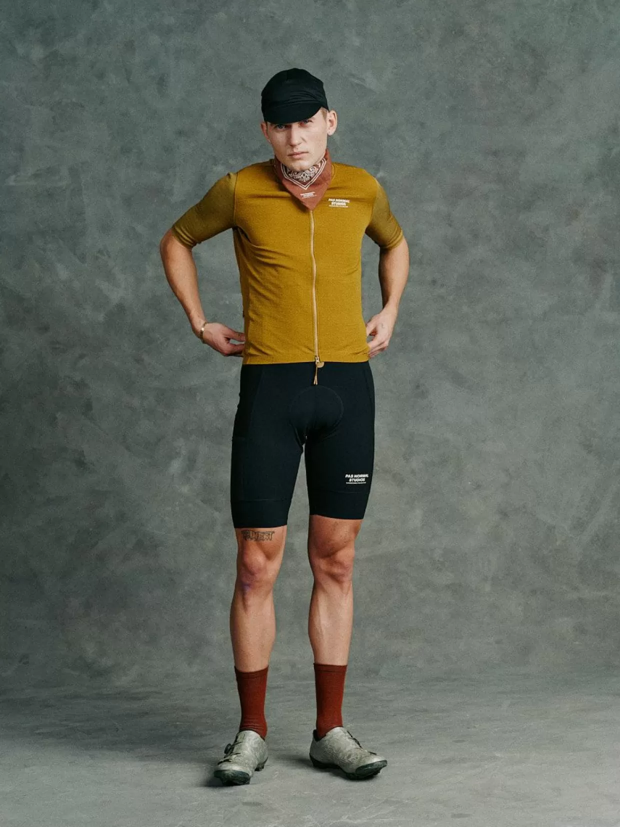 mens_escapism_bibs___black_3-1.webp Bibs^Pas Normal Studios Men's Escapism Bibs — Black