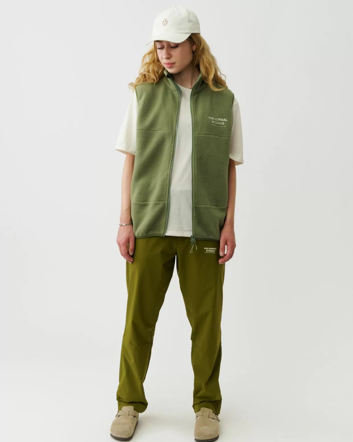 offrace_fleece_vest___army_green_4-1.webp Casual | Casual^Pas Normal Studios Off-Race Fleece Vest — Army Green