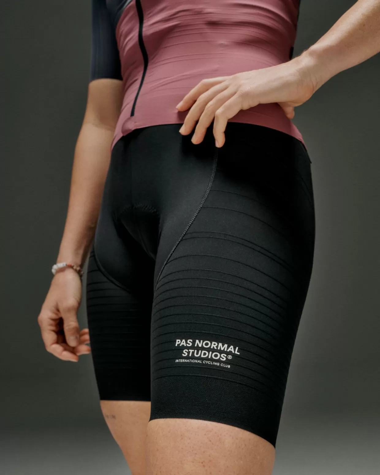 womens_mechanism_pro_bib___black_2-1.webp Bibs^Pas Normal Studios Women's Mechanism Pro Bib — Black