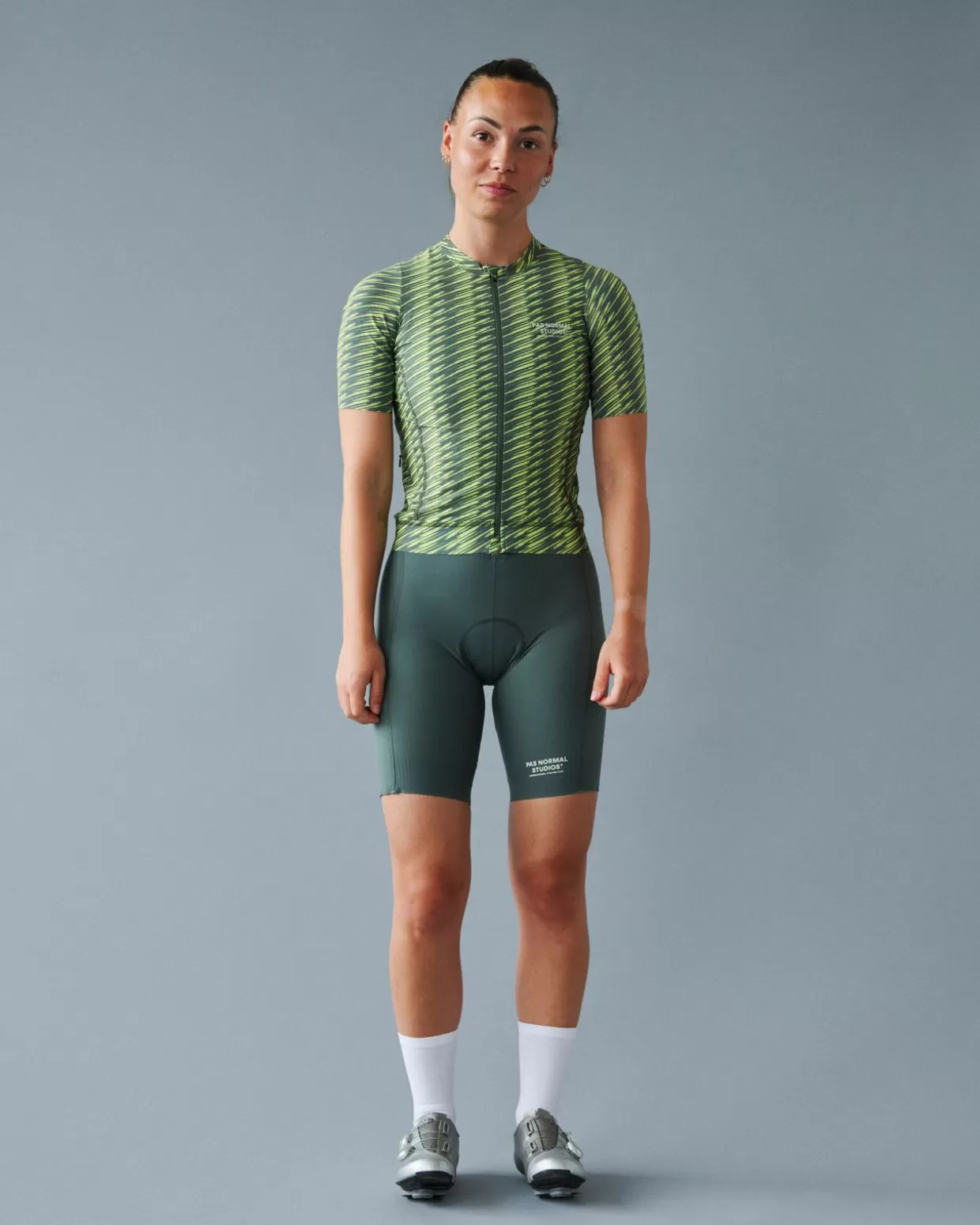 womens_solitude_bibs___dark_moss_3-1.webp Bibs^Pas Normal Studios Women's Solitude Bibs — Dark Moss